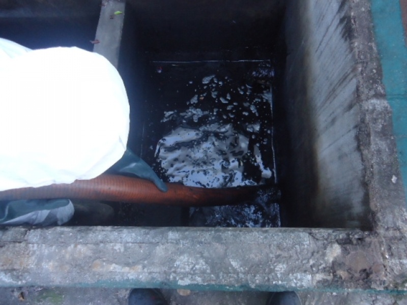 Limpeza de Caixa Separadora em Sp em Guararema - Lavagem de Caixa Separadora