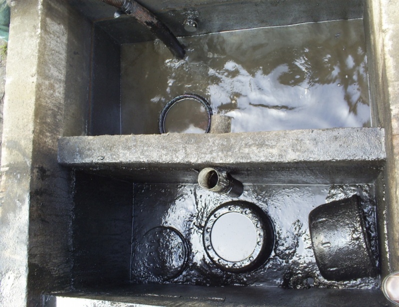 Limpeza de Caixas Separadoras de água e óleo em Santo André - Limpeza Técnica Industrial